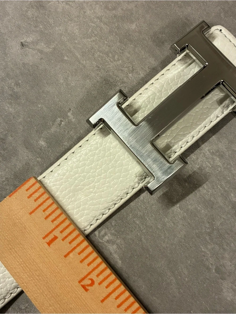 Classic belt with H buckle in White